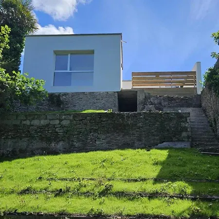 Maison & 7 Min A Pied Et Stang Alar Holiday home *